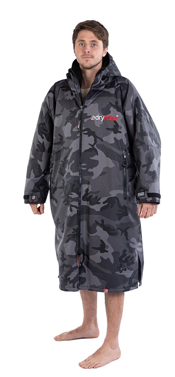 Dryrobe Advance Umkleidemantel mit langen Ärmeln - Black Camo / Black 